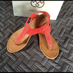 Daisy Fuentes Coral colored sandal